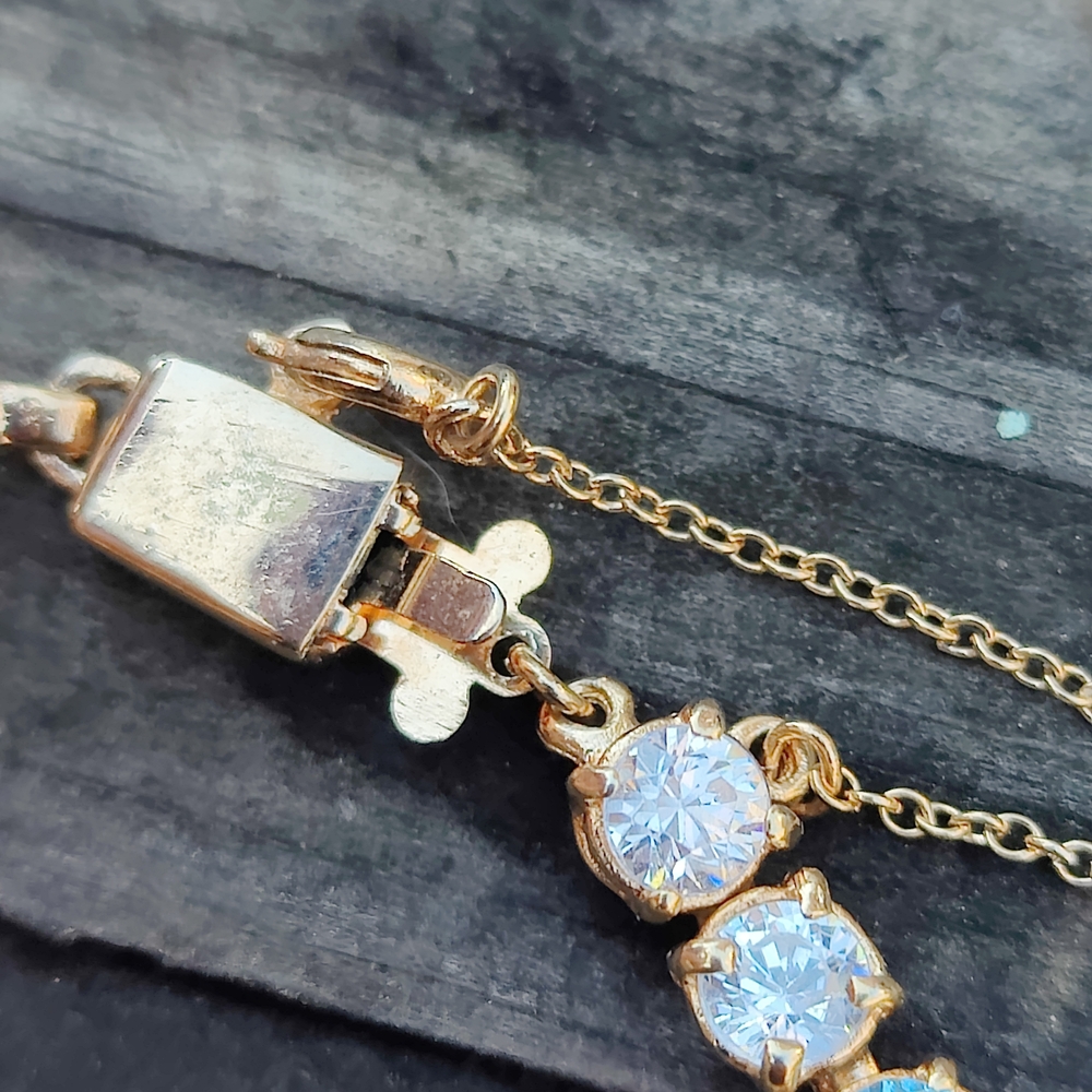 Vintage Gold and Blue Crystal Bracelet - Picture 5 of 7
